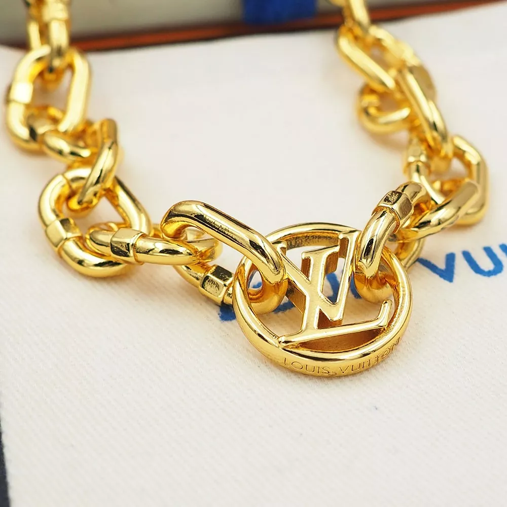 louis vuitton collier s_1270b4a3